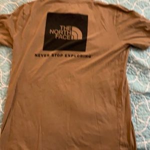 Men’s NorthFace t shirt